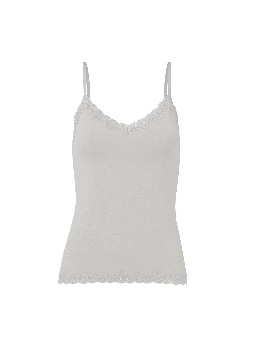 Model tank top with lace combination