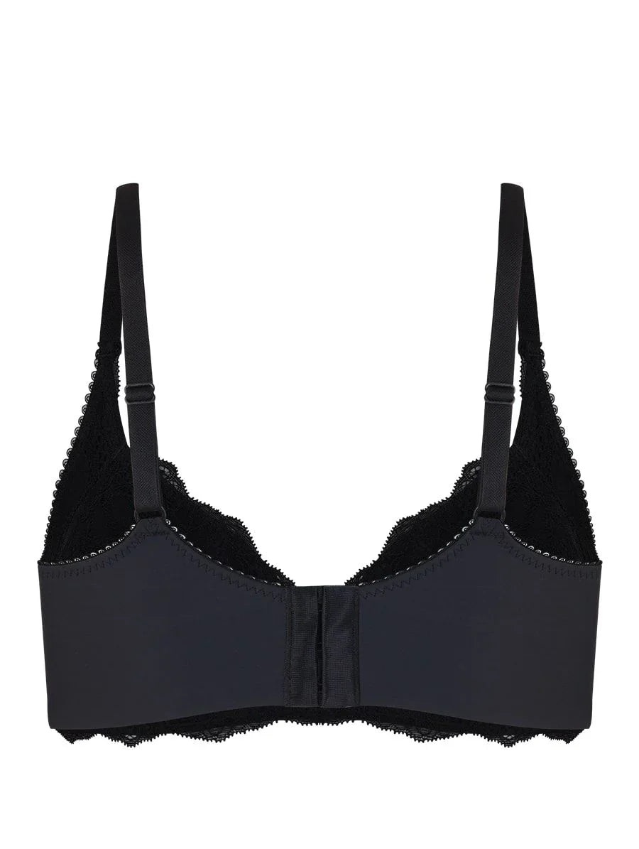 High support lace bra with underwire