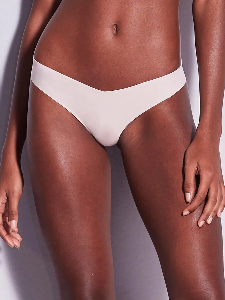 Seamless microfiber bikini briefs