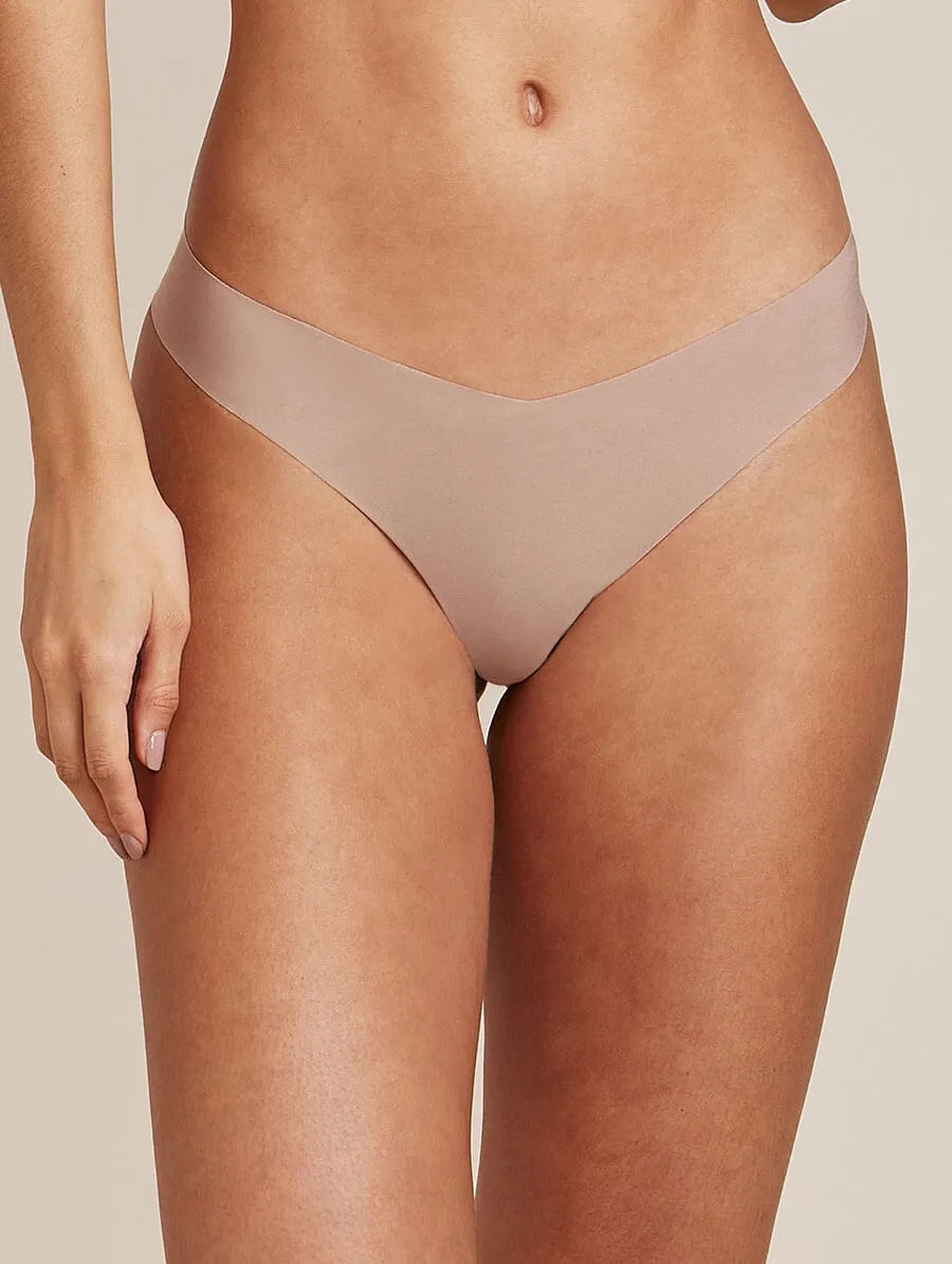 Seamless microfiber bikini briefs